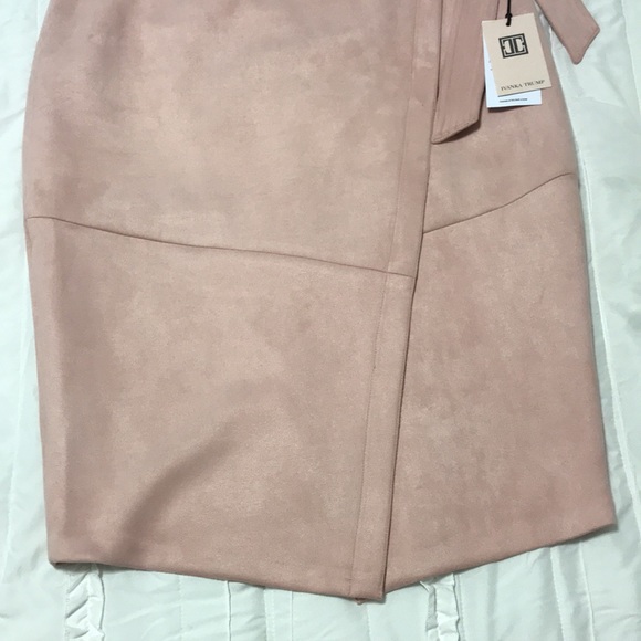 NWT - Ivanka Trump Pink Faux Suede Wrap Skirt - Size 12 (fits like 14) - Picture 3 of 9